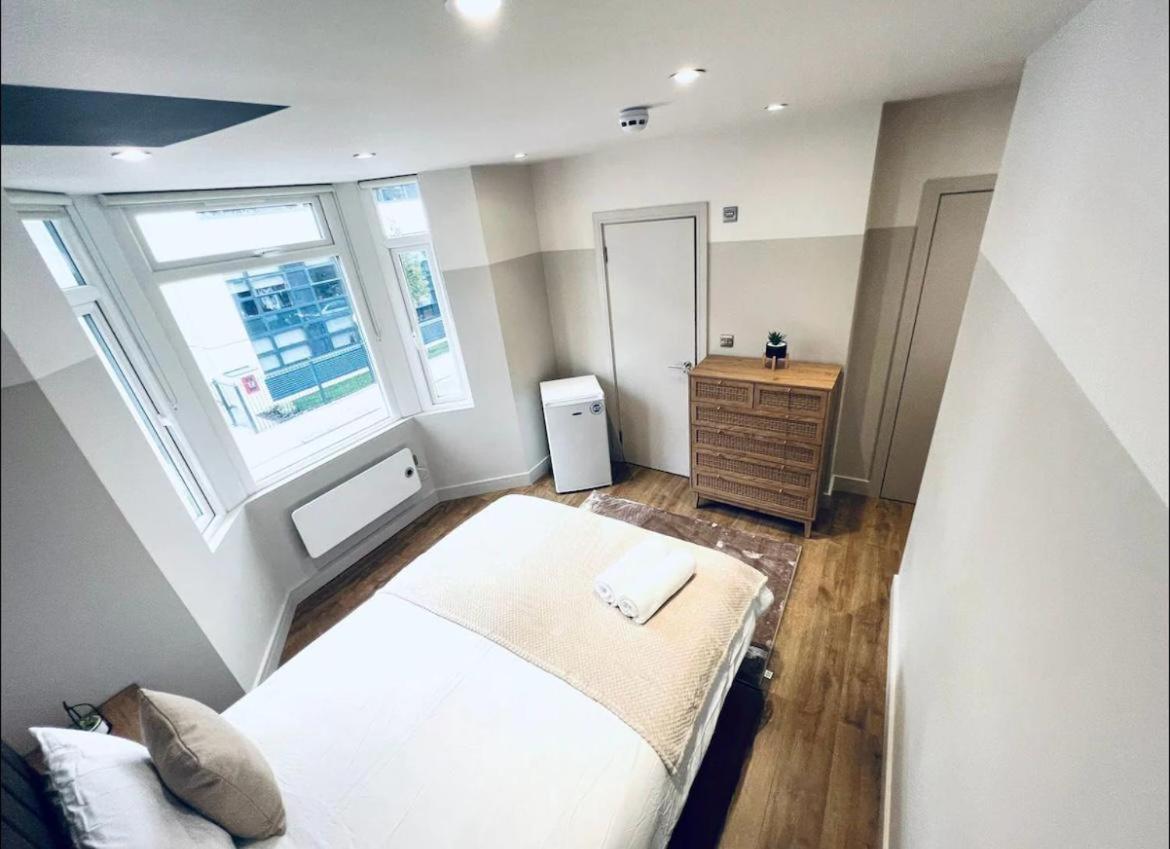 London South Charming Ensuite Look Like Hotel Designer Room מראה חיצוני תמונה